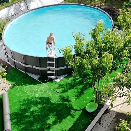 Orhidea Guest House Гагра Екстер'єр фото