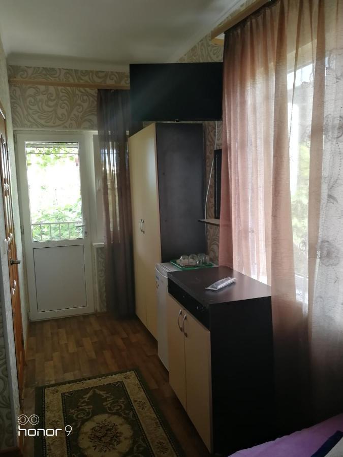 Orhidea Guest House Гагра Екстер'єр фото