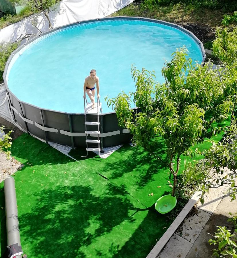 Orhidea Guest House Гагра Екстер'єр фото