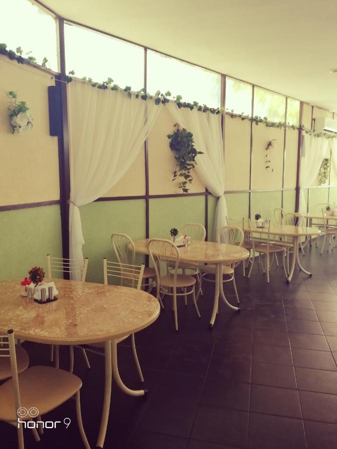 Orhidea Guest House Гагра Екстер'єр фото